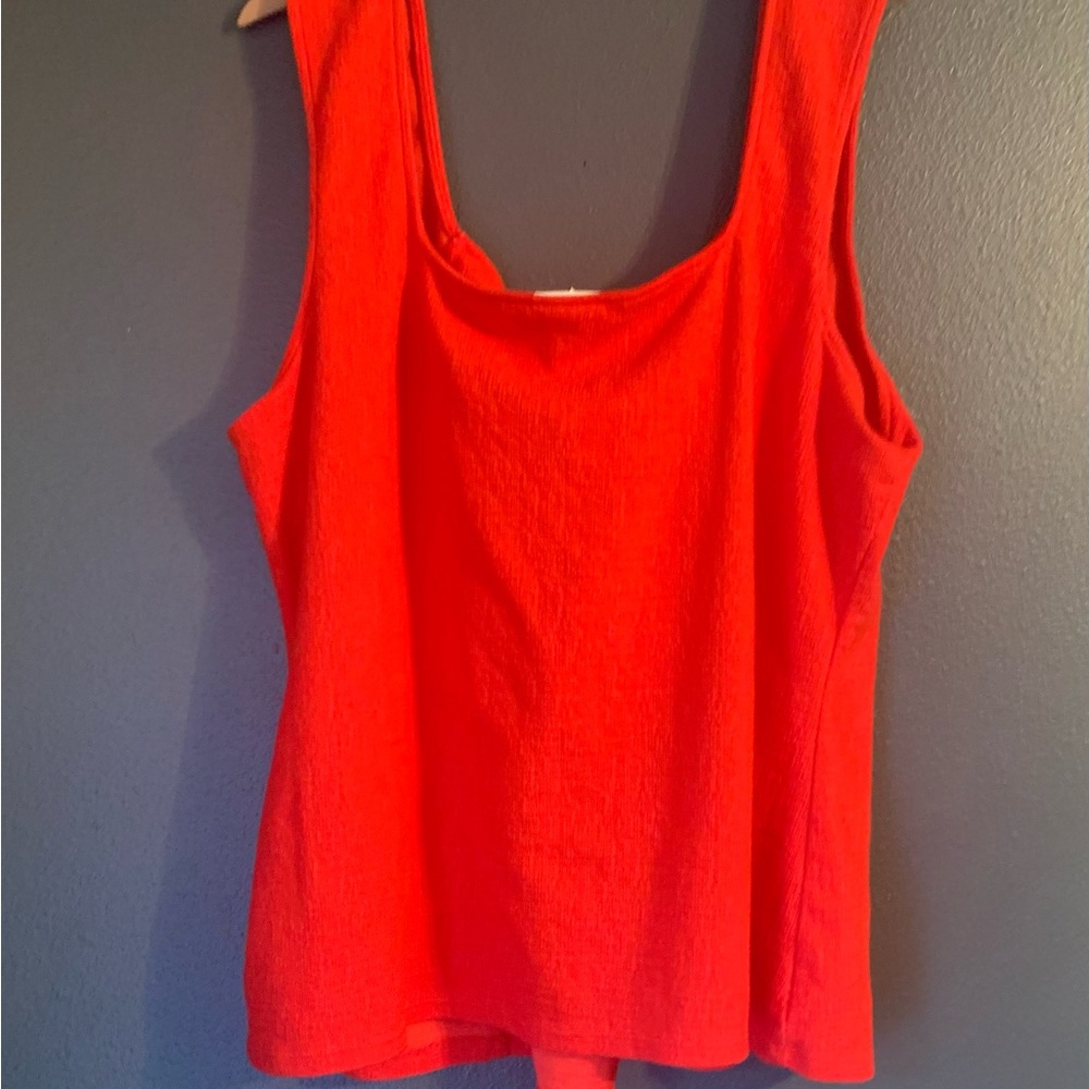 Ava & Viv Vibrant Red Tank Top